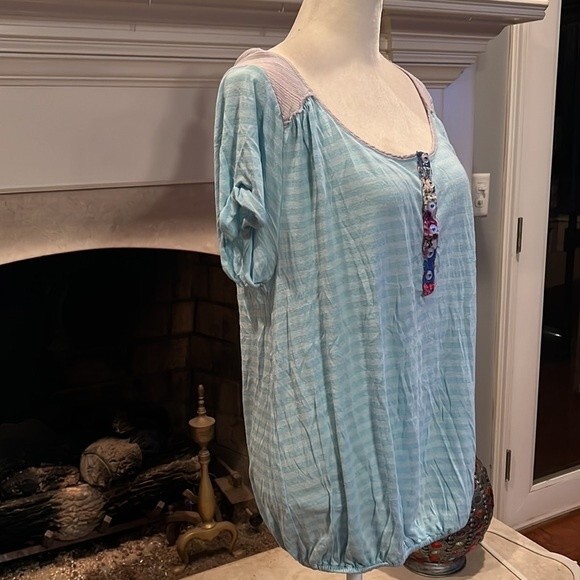 Free people boho style top size small - Picture 2 of 7